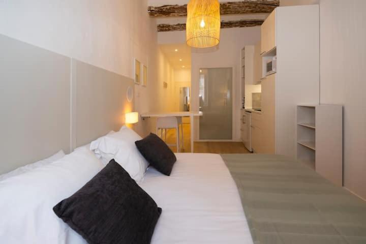 Design Suites Vieux Port Marseille Exterior photo